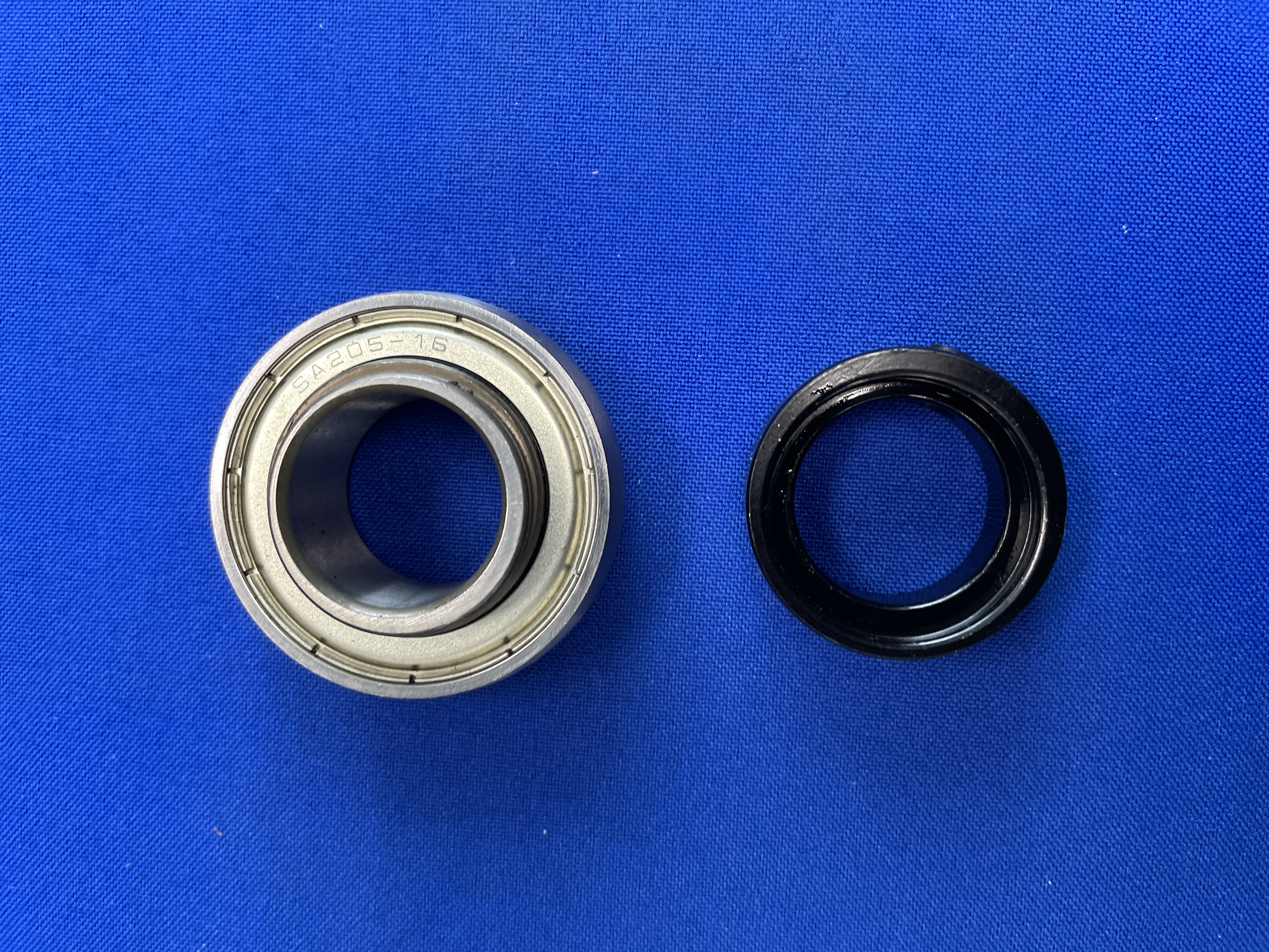 BEARING ( 3514501 )